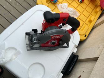 M12 skillsaw