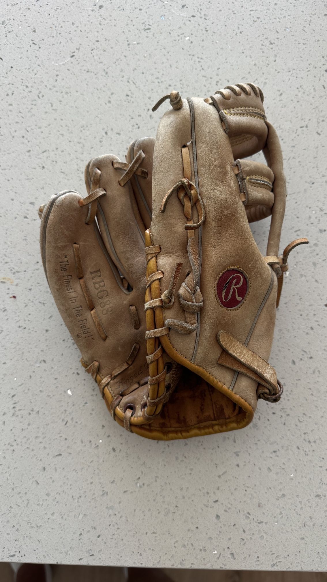 Baseball Glove For Left Handed Player