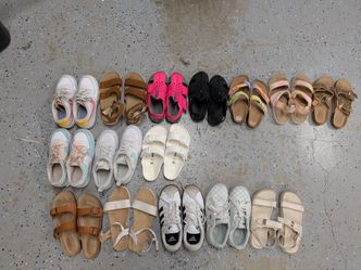 15 pairs of youth girls shoes!