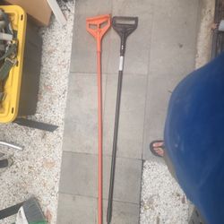 Mop Handles I Hqve Five $10 EACH