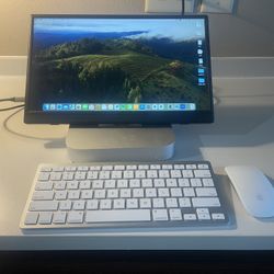 Mac Mini M1 16GB / 2TB + Apple Keyboard, Mouse + Monitor (Full Setup) 