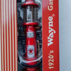 Collectible 1920's Wayne Gas Pump Texaco