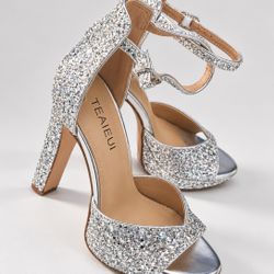 Heels New Size 6.5