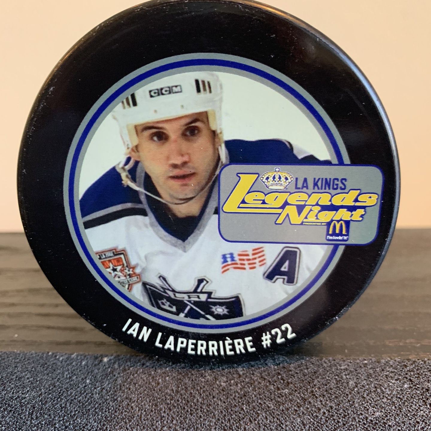 LOS ANGELES KINGS IAN LAPERRIERE #22 NHL LEGENDS NIGHT PUCK for Sale in  Irvine, CA - OfferUp