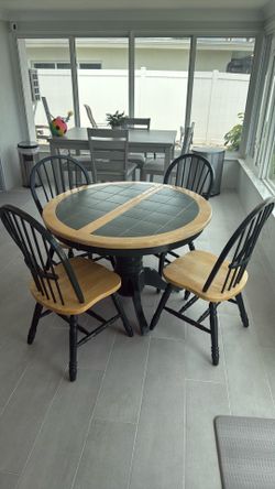 Free table and 6 chairs