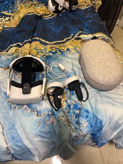 Meta Quest 2 VR with Kiwi Head Strap and Carrying Case