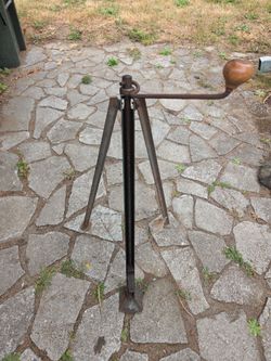 Antique  Vulcan tri pod jack