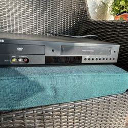 Samsung DVD/VCR Player