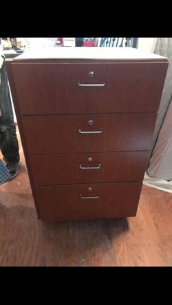 ISO / Drawers/ Cabinet *Looking For*