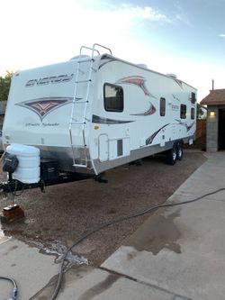 2011 29’ Energy Toyhauler