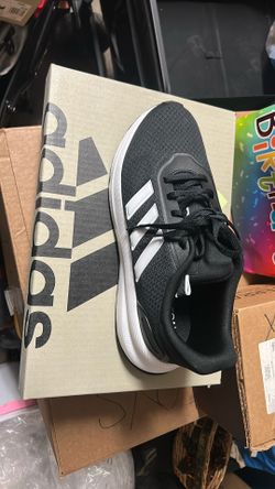 New adidas size 10