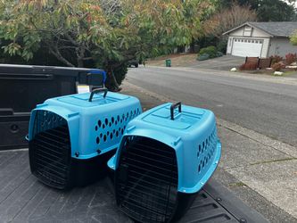 Small Dog Cat Rabbit Bunny Kennel Crate Carrier Like New 24" L by 14” W by 14” H $25 Each