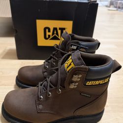 NEW Caterpillar Work Boots - Size 8 - Soft Toe (Second Shift)