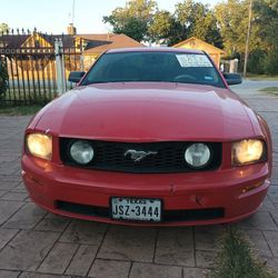 2005 Ford Mustang