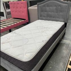 Twin Size Bed And Mattress 