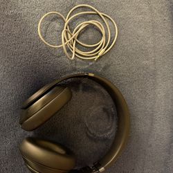 Beats Studio Pro Black