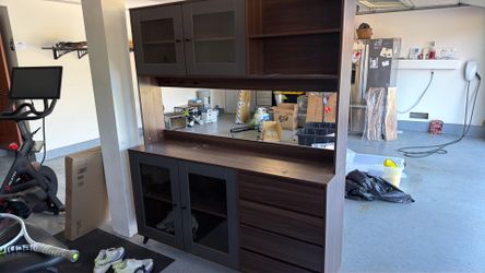 Free buffet cabinet