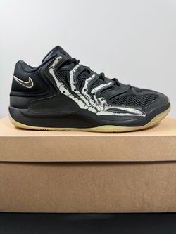 Nike KD “Slim Reaper” Size 9M (Preowned) (Replacement Box)
