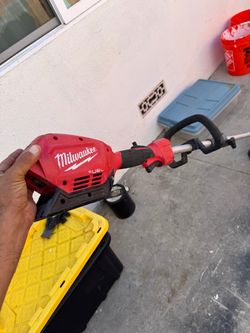 Milwaukee M18 FUEL String Trimmer / Weed Eater – Tool Only