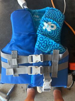 New kids life jacket