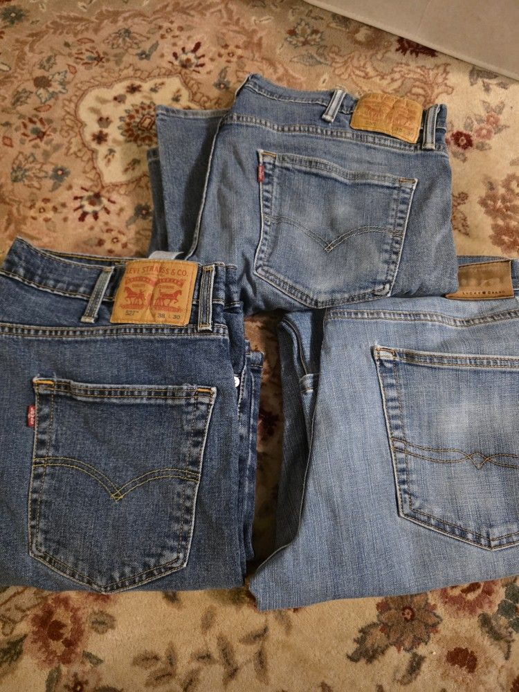 Levi Amd Wrangler Jeans