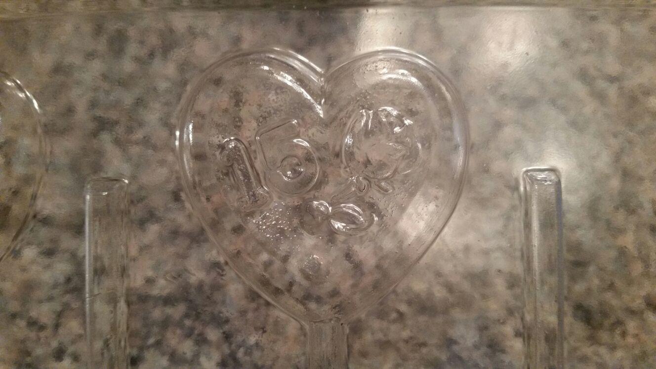 Sweet 15 Lollipop Mold.. $5 firm