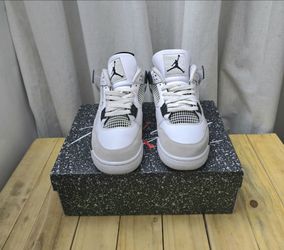Jordan 4 military black