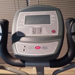Schwinn Elliptical 418