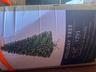 Artificial Holiday Tree 7.5 foot