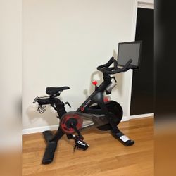 Peloton Bike + Cycling Shoes - Like New - Woodburn, OR
