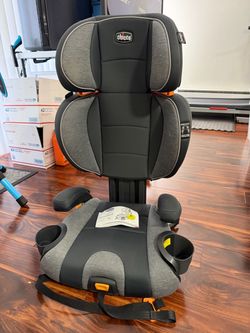 Chicco Kidfit Child Booster Seat