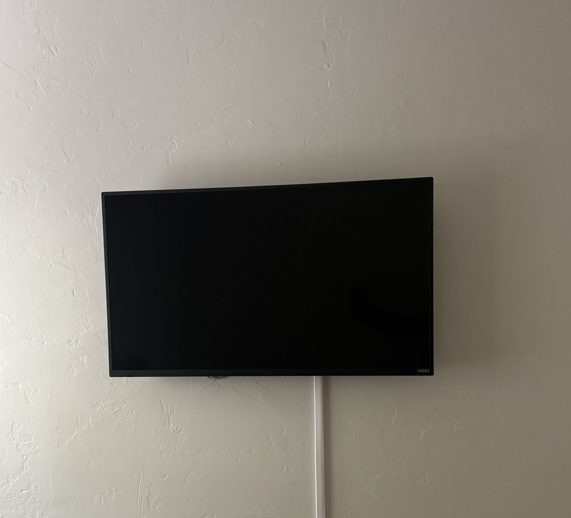 VIZIO - 40" Smart TV