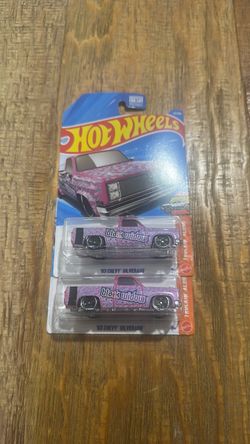 Hot Wheels '83 Chevy Silverado Black Widow 2-Pack