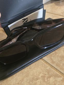 QUAY sunglasses (NEW)