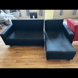 *Free Delivery* Ikea Black Couch Sofa Sleeper Bed