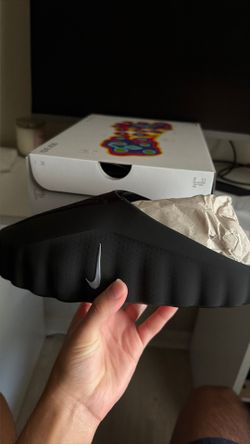 Nike MIND Slides