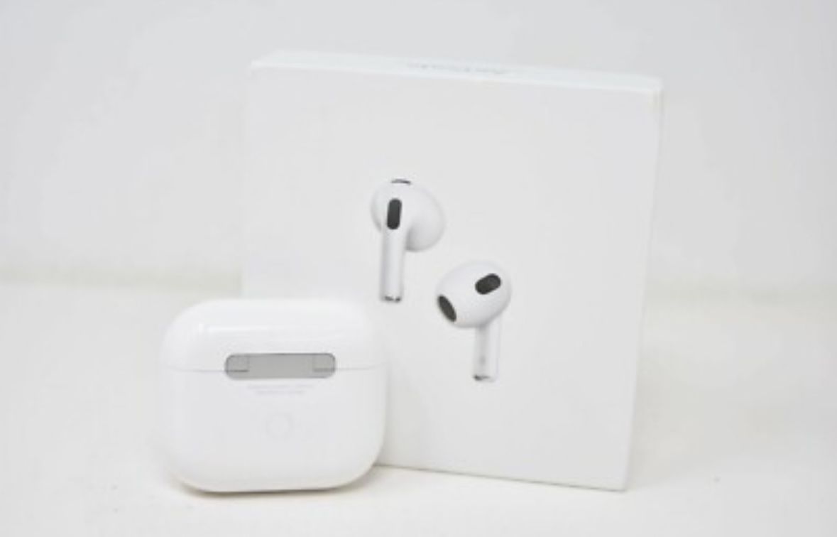 *Send Offers* Brand New Unopened AirPods Gen 3s