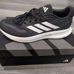 Adidas Runfalcon 5 // Size 9.5 // New In Box