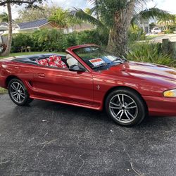 1996 Convertible Ford Mustang 