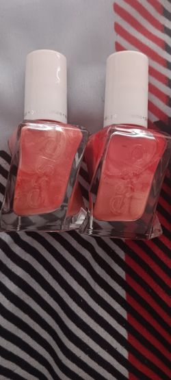7 Essie Nail Polish 💅