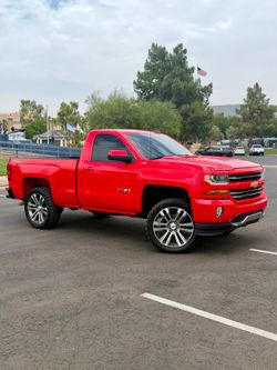 Chevrolet Silverado Z71 Regular Cab Pickup Truck