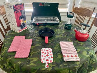 Camping Gear Mini Bundle Lot 7