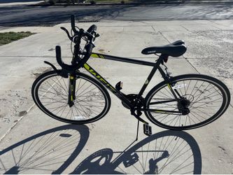 WEIZE 700C Road Bike / City Commuter Bicycle
