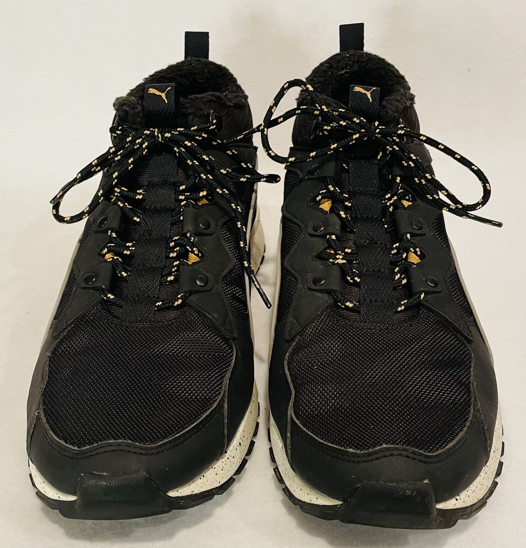 PUMA PACER NEXT SB WATER REPELLENT WTR BOOTS MENS BLACK & WHITE SZ for Sale in Bolingbrook, IL - OfferUp