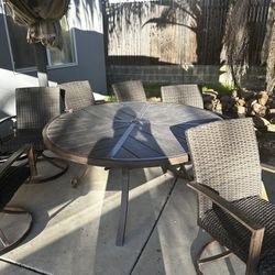 Table Outdoor With 6chairs 