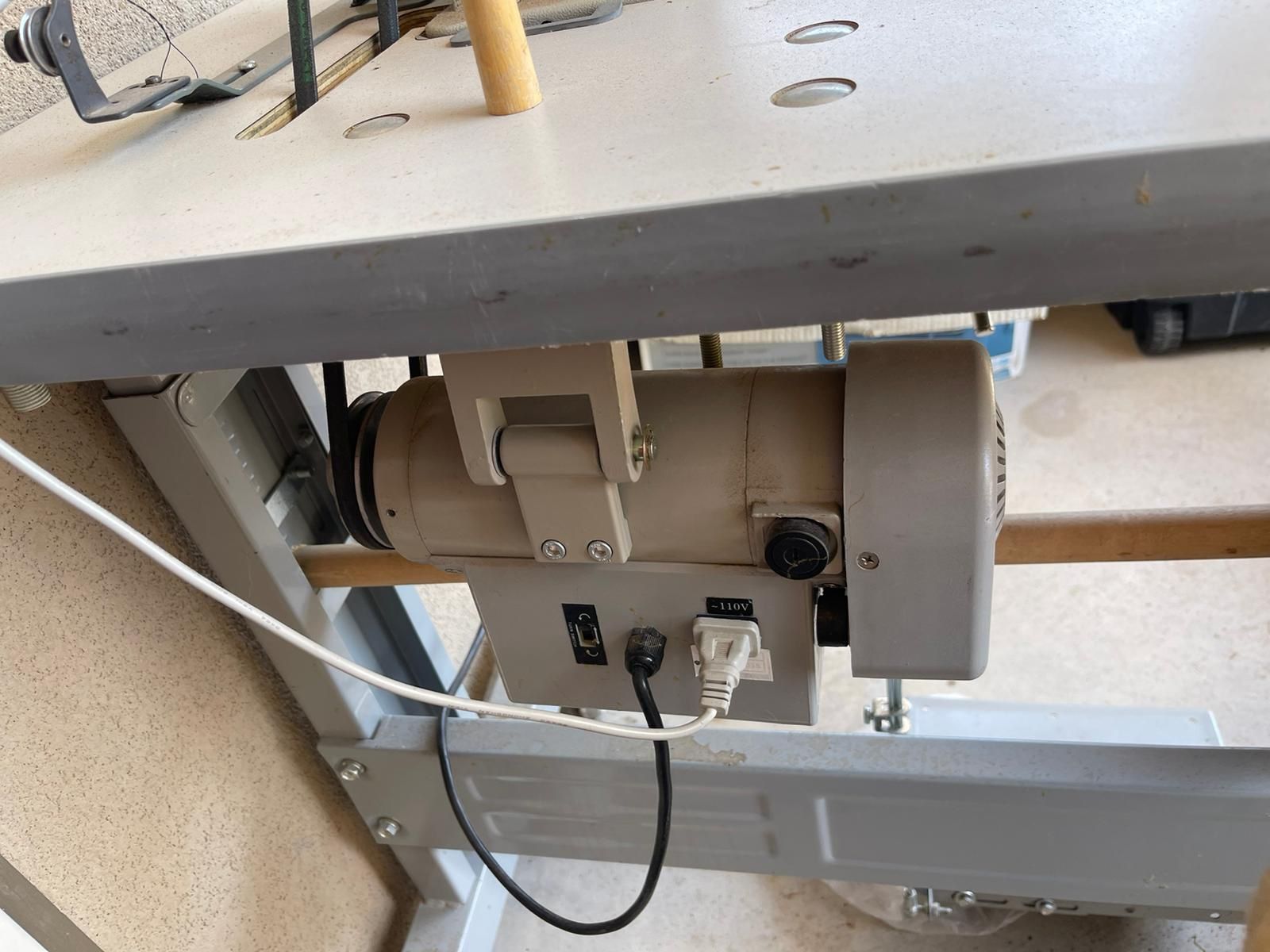 Upholstery Sewing Machines And Supplies