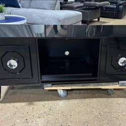Beautiful Black Glossy TV Entertainment (New)