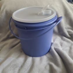 Pour All Canister Blue With Blue Handle