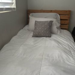 Twin Bed 