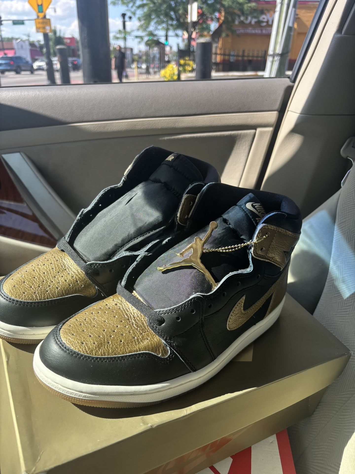 Air Jordan 1 Retro High OG